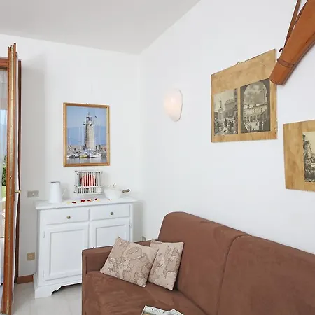 Corte Degli Olivi מנרבה דל גארדה