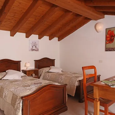 Corte Degli Olivi Manerba del Garda